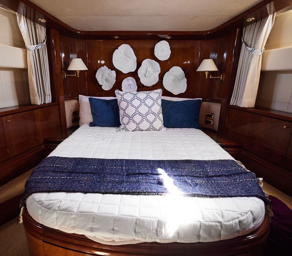80 ft Catamaran charter yacht in Cabo San Lucas